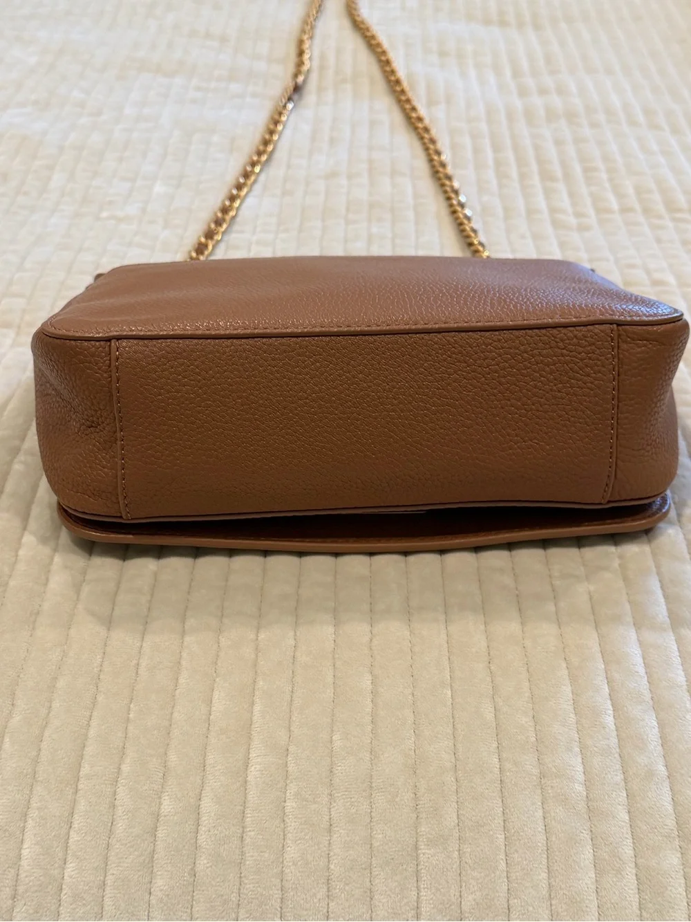 Tory Burch Tan Pebbled Leather Chain Shoulder Bag with Gold Logo